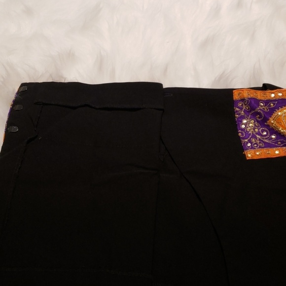 😍 bling bebe mini skirt. - Picture 4 of 7